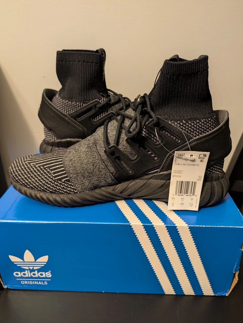 Men's adidas Tubular Doom Primeknit Shoes